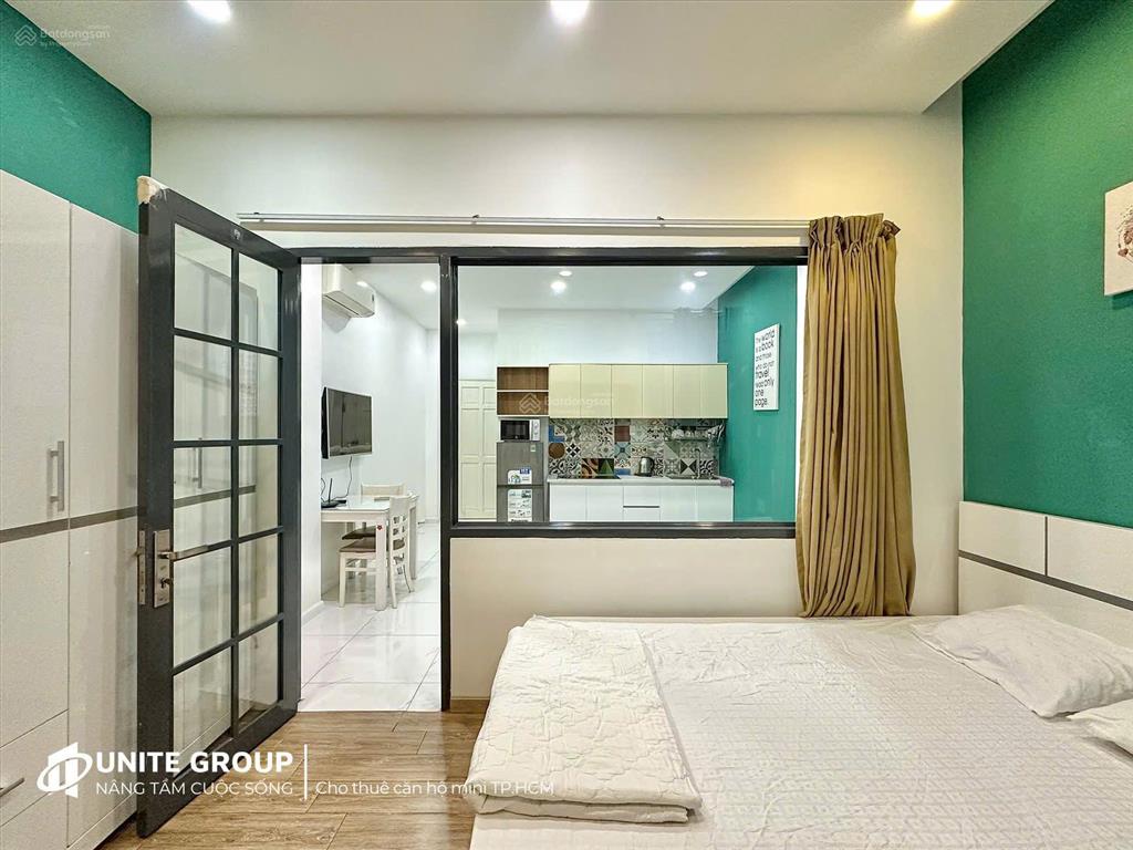 Căn hộ 1 phòng ngủ bancon trục đường bến vân đồn siêu đẹp, gần cầu khánh hội, calmette