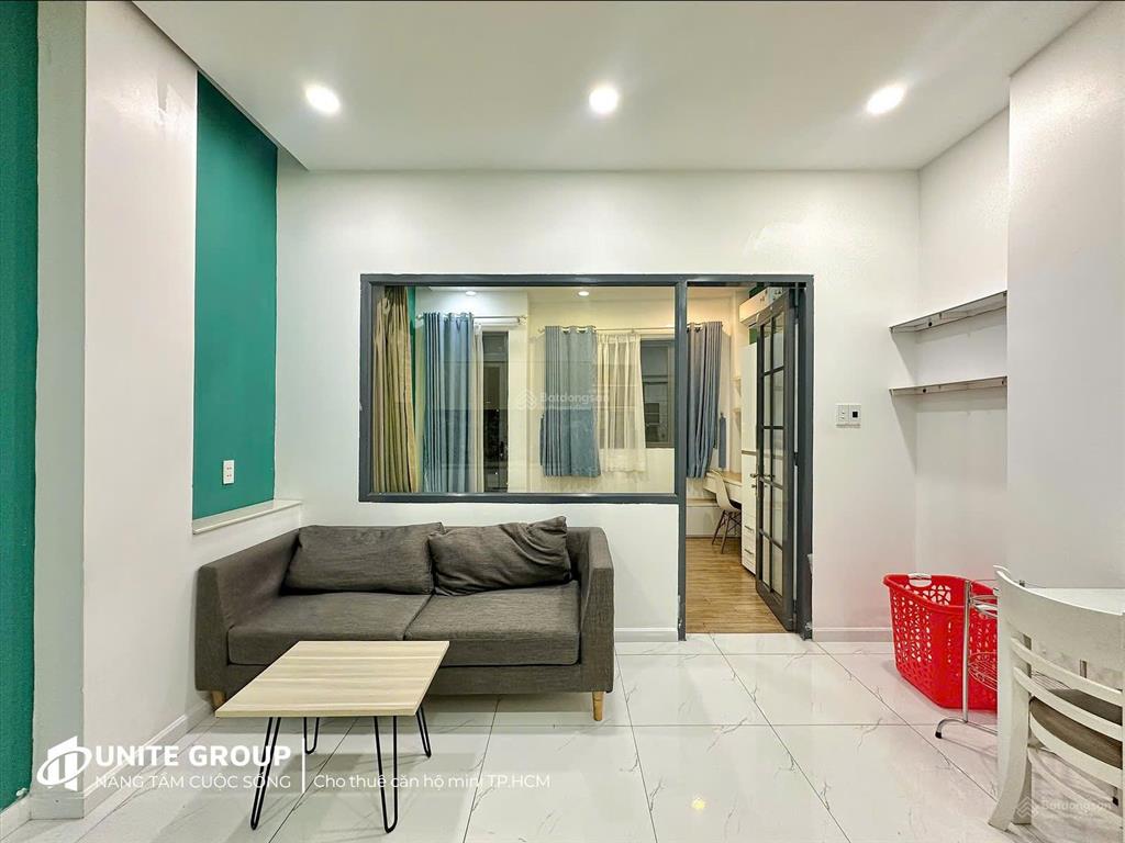 Căn hộ 1 phòng ngủ bancon trục đường bến vân đồn siêu đẹp, gần cầu khánh hội, calmette