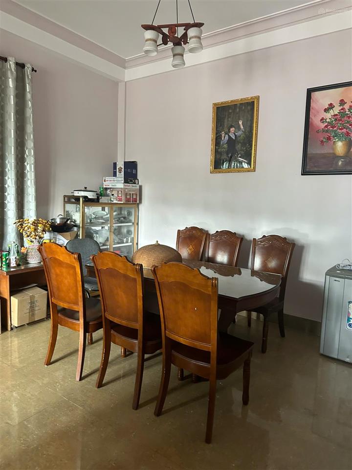 Bán nhà trung tâm đà lạt đường lê hồng phong, phường 4. dt 114.2m2