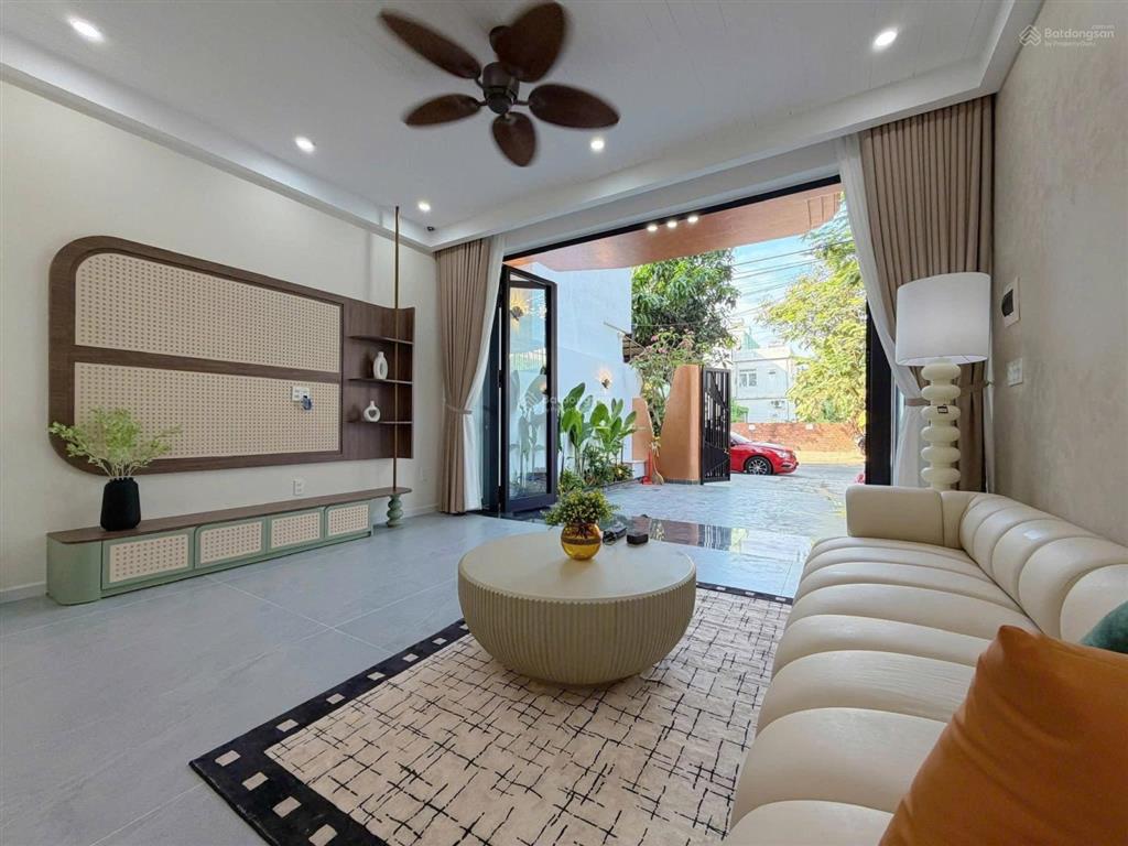 Bán nhà mặt tiền đường huỳnh ngọc đủ, hoà xuân, đà nẵng