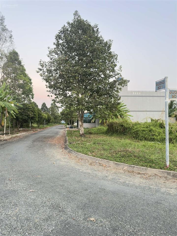 Hạ giá sock  1,15 tỷ  106m2 full thổ  đất phường 6 tp.tân an gần aeon mall tân an