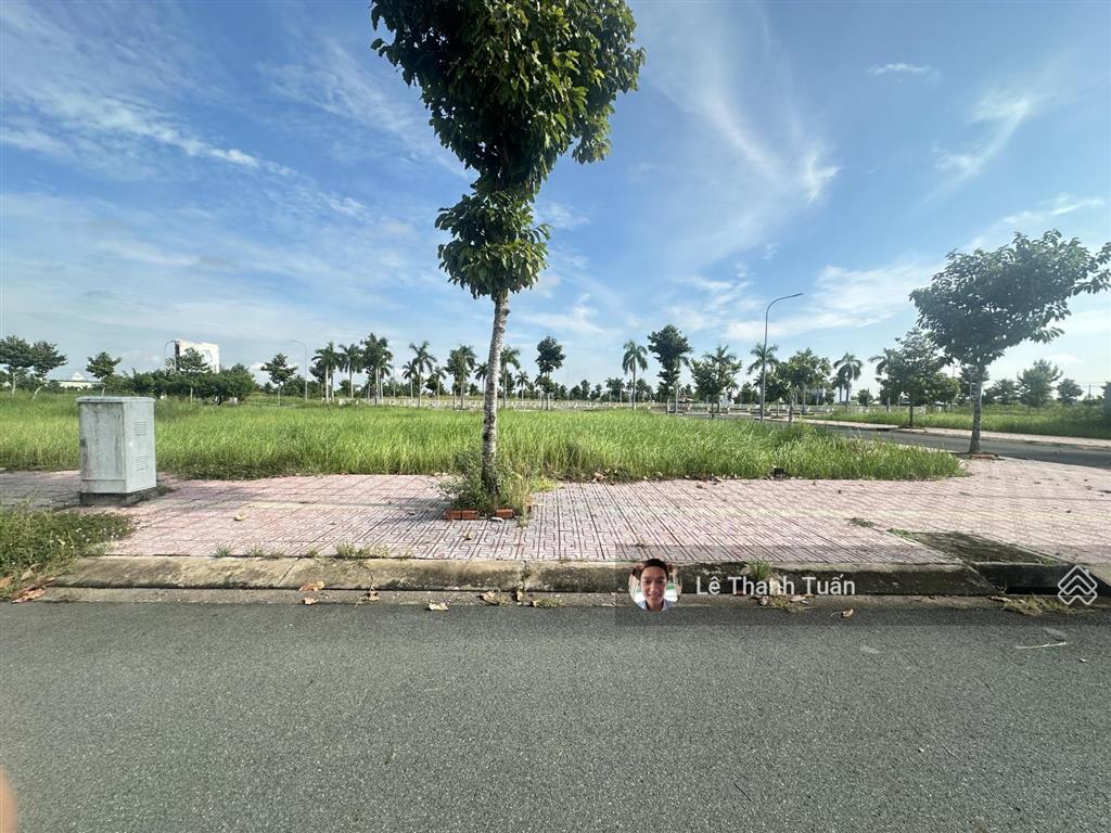 100m2  1 tỷ  gần chợ thủ thừa, chính chủ gửi