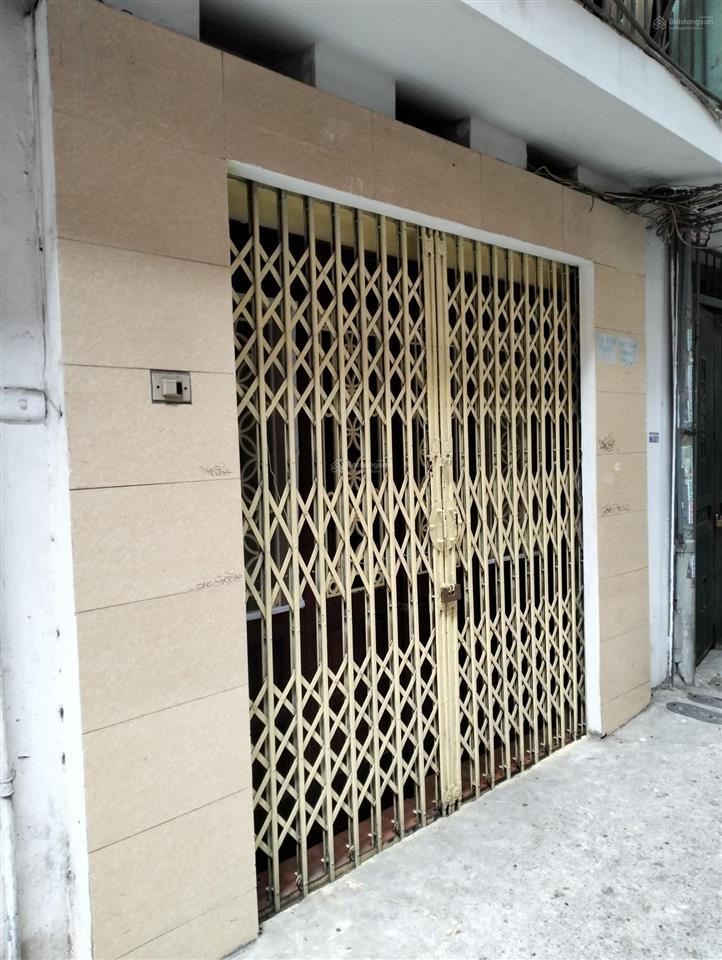 Cho thuê cc 1pn, 1wc, 45m2 tại ngõ 260 ngách 2 nhà số 6 phố đội cấn, giá cực chất 8,5 triệu vnd