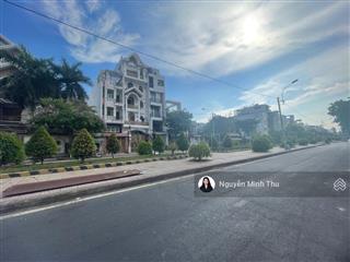 Mặt tiền hiền vương sầm uất, đường 16m có vỉa hè, 4x20m, sẵn hợp đồng thuê, tân phú, chỉ 13.5 tỷ