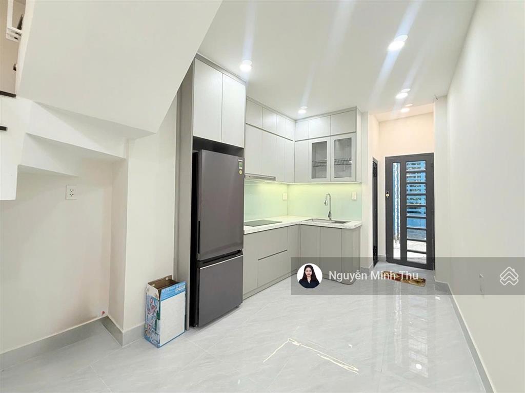 Hẻm xe hơi thông, phan văn trị, 4x10, 4 tầng, hơn 6 tỷ tl