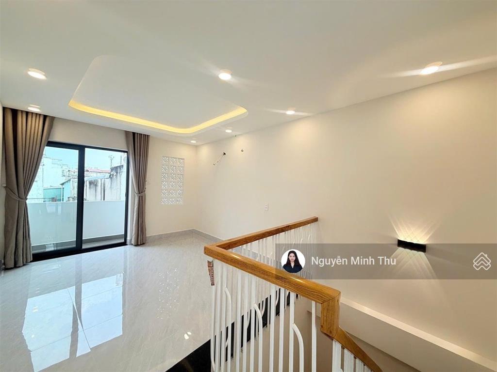 Hẻm xe hơi thông, phan văn trị, 4x10, 4 tầng, hơn 6 tỷ tl