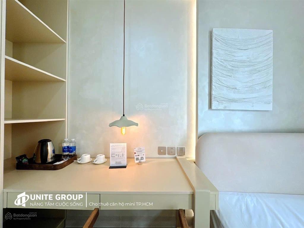 Căn hộ studio ban công thoáng mát full nội thất trần hưng đạo ,quận 1, gần cầu nguyễn văn cừ
