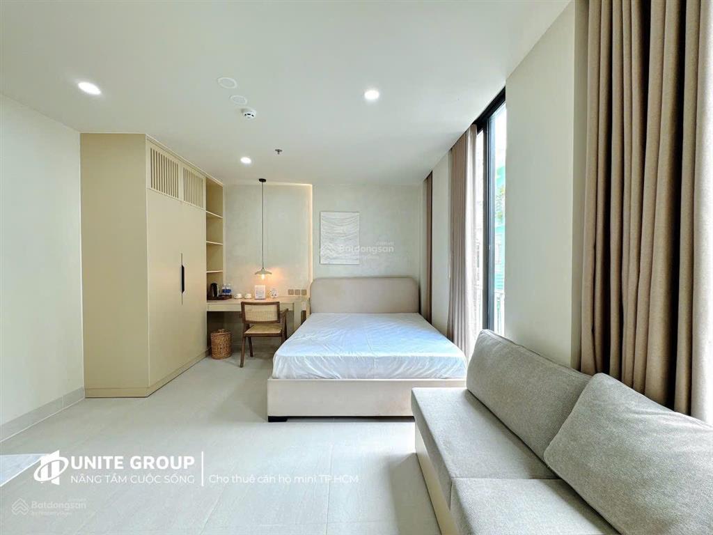 Căn hộ studio ban công thoáng mát full nội thất trần hưng đạo ,quận 1, gần cầu nguyễn văn cừ