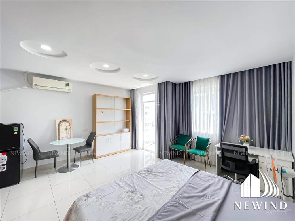 Căn hộ studio ban công full nội thất nguyễn thị thập, quận 7 gần tdtu, nttu, rmit, lotte mart