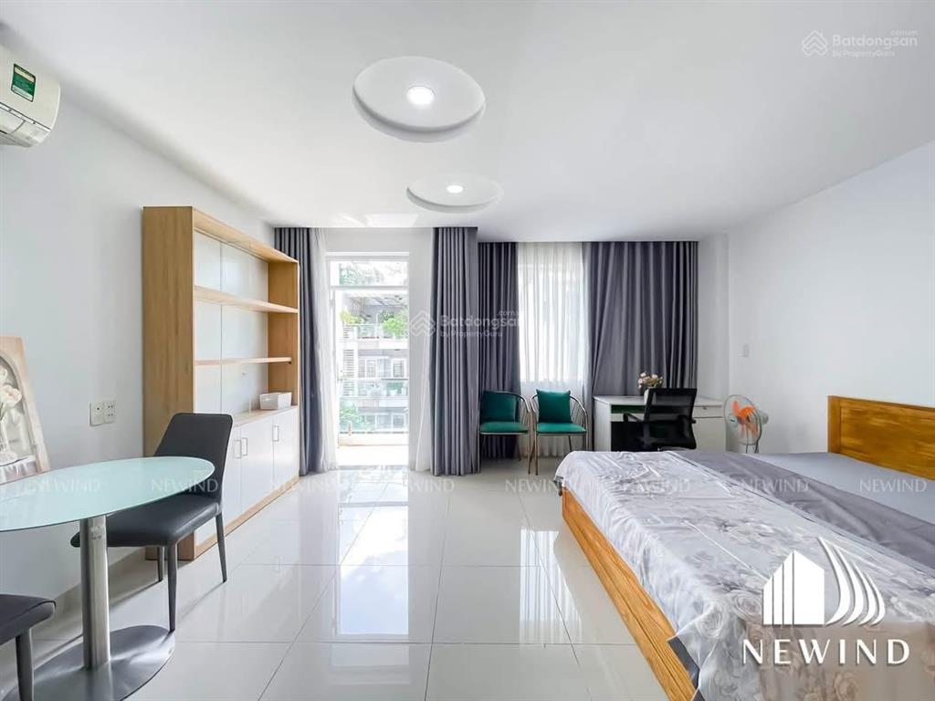 Căn hộ studio ban công full nội thất nguyễn thị thập, quận 7 gần tdtu, nttu, rmit, lotte mart