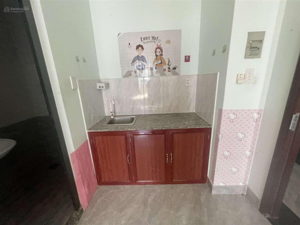 Phòng cho thuê 3 triệu  4 triệu, sẵn nội thất, khu tên lửa, gần aeon.