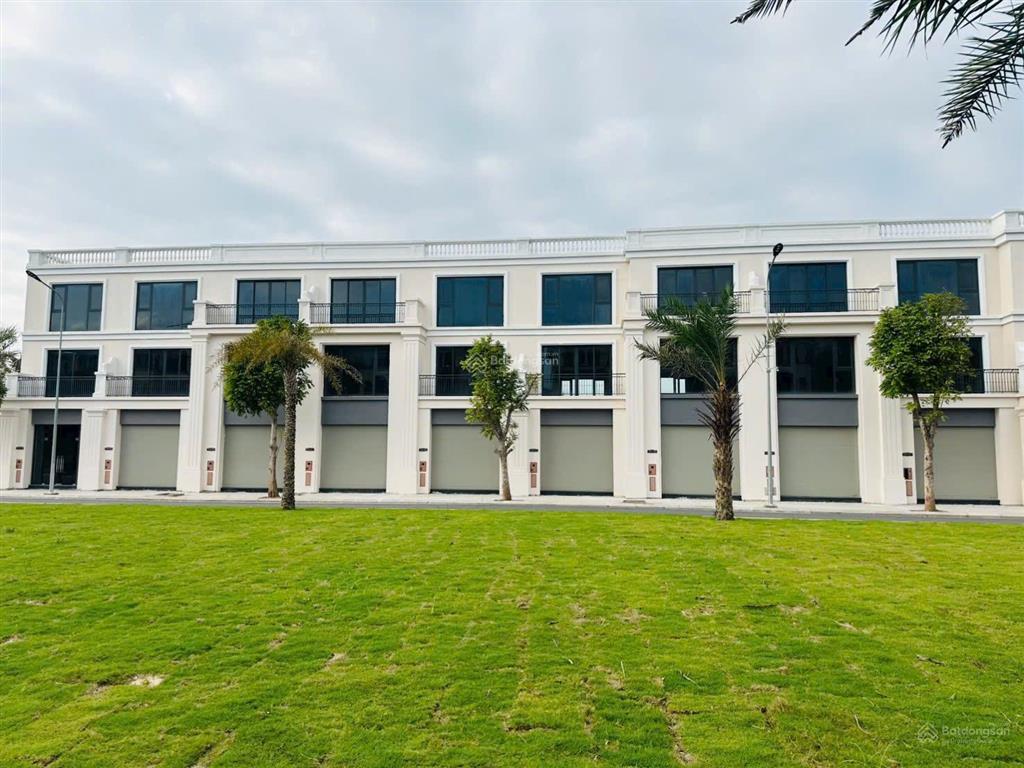 Chỉ hơn 7 tỷ sở hữu shop 3 tầng tại vinhomes royal island
