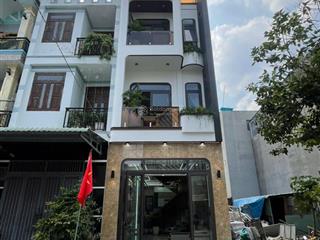 Bán nhà 3 lầu gần vincom 550 phường bình hòa  tp hcm dt sàn 190m2 giá 5.9 tỷ có tl hỗ trợ vay