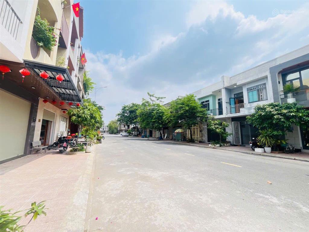 Nhà 1 lầu khu nhà ở thắng lợi, trục chính đường số 1 dt 77.5m2 giá 4.35 tỷ shr đã hoàn công