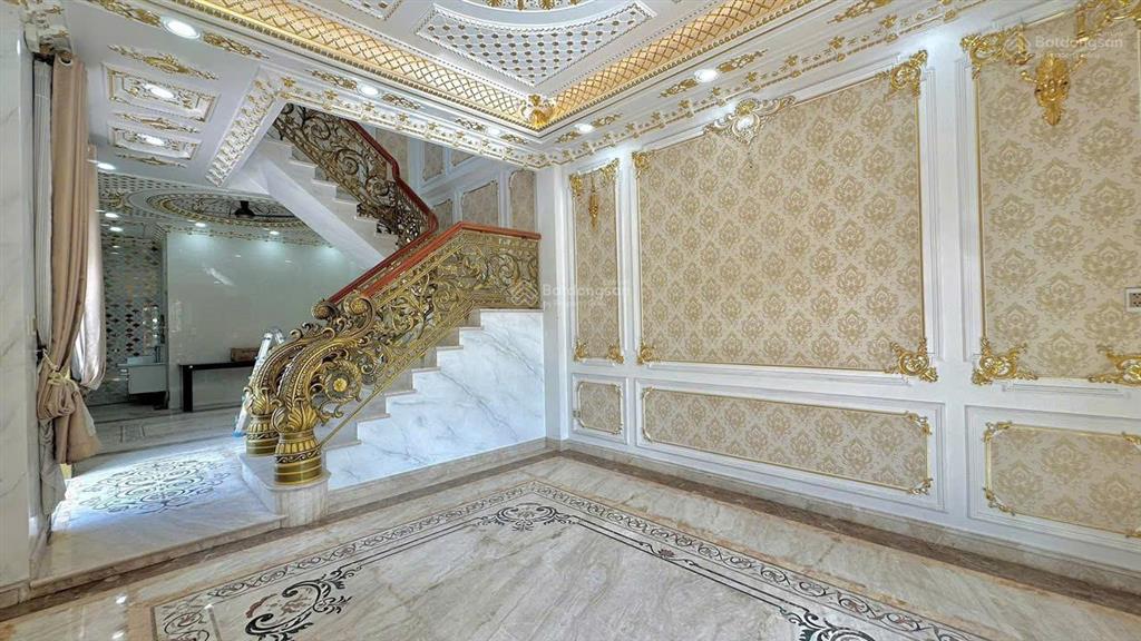 Nhà đẹp giá 6,9 tỷ  sở hữu nhà 2 mặt tiền kdc đẹp, gần lê hồng phong  tp.hcm  0975 339 ***