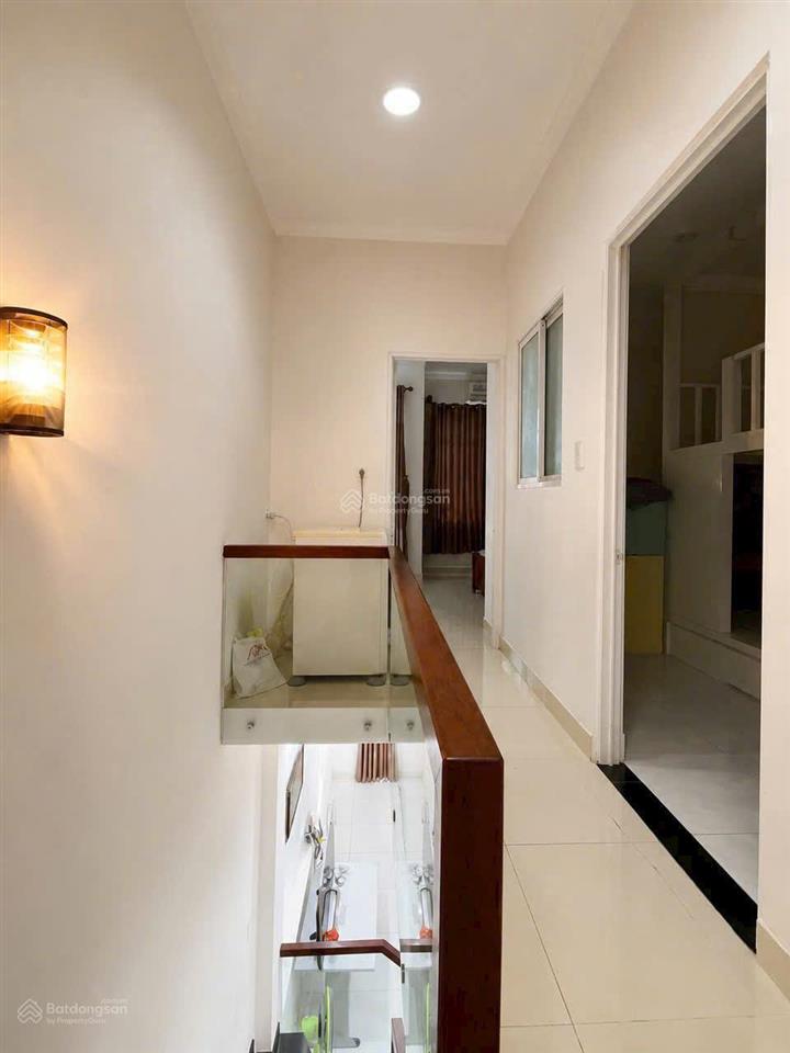 Cần chuyển sang nhà lớn hơn nên cần bán căn nhà tâm huyết giá 3.35 tỷ  0975 339 ***