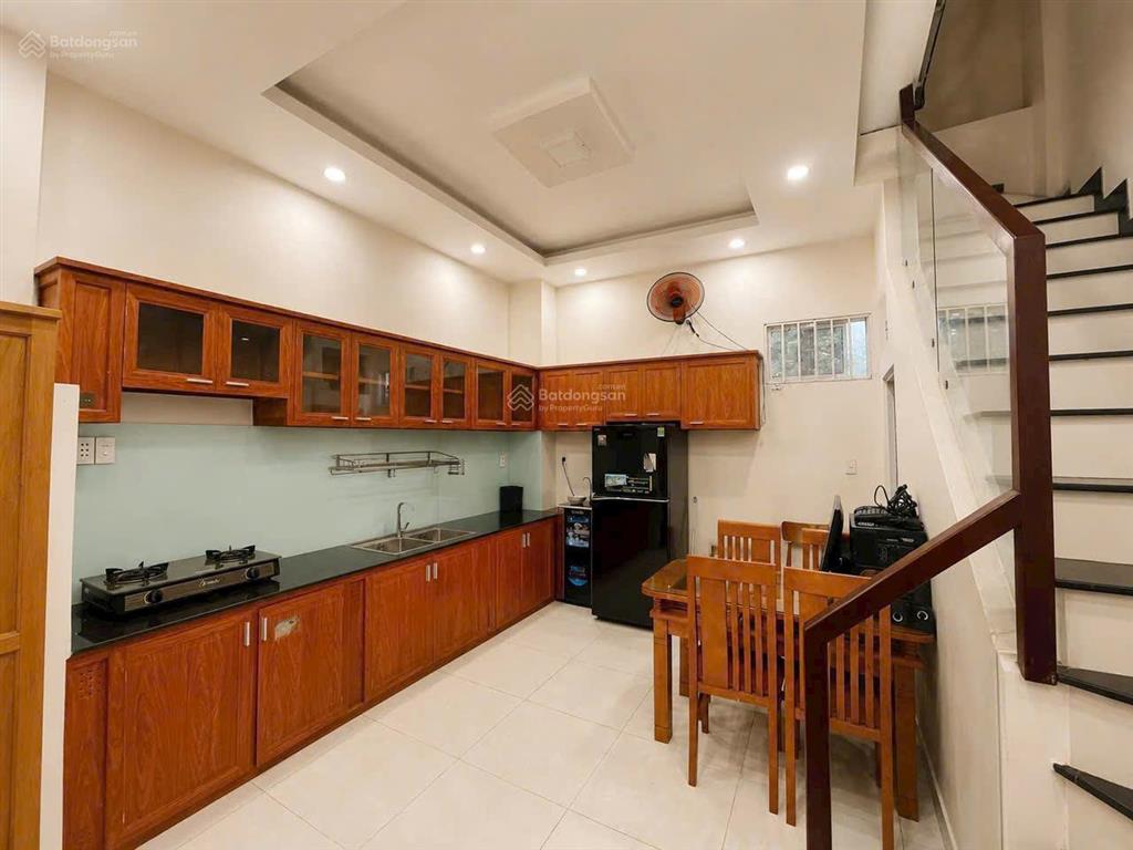 Cần chuyển sang nhà lớn hơn nên cần bán căn nhà tâm huyết giá 3.35 tỷ  0975 339 ***