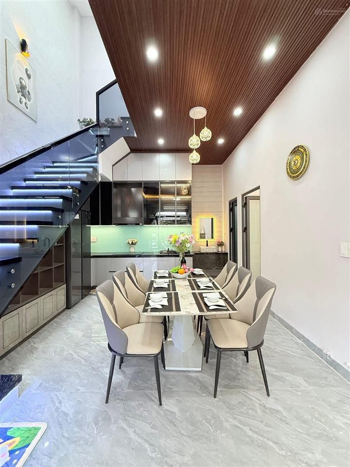 Ngay đại học công nghiệp, hẻm xe hơi, 65m2 chỉ 5.x tỷ