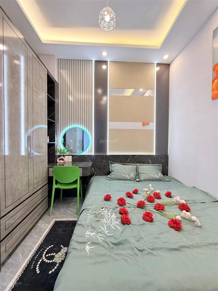 Ngay đại học công nghiệp, hẻm xe hơi, 65m2 chỉ 5.x tỷ