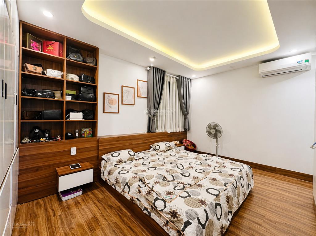 Không có căn thứ 2  đường 8m  lotte mart  nguyễn văn lượng  80m2  chỉ hơn 5 tỷ