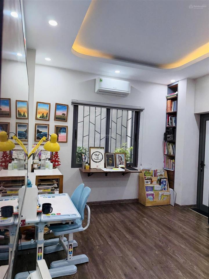 Thang máy, ô tô vào nhà,phân lô, 75m, 5 tầng, mặt tiền 4m, khu vip