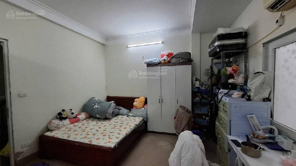 Bán nhà ở đẹp 45m2, 5 tầng phố cầu giấy