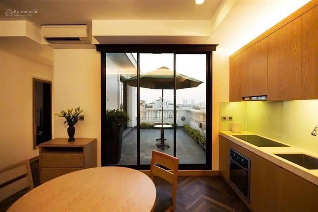 Bán apartment phố tây tô ngọc vân tây hồ 165m2 9 tầng tháng máy nhỉnh 99 tỷ gara ô tô gần phố
