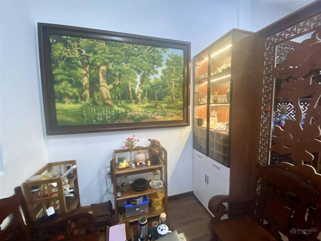 Giảm mạnh 800tr bán chcc mặt tiền đinh tiên hoàng, q1  2pn, 3wc  sổ hồng đầy đủ  giá 6,2 tỷ (tl)