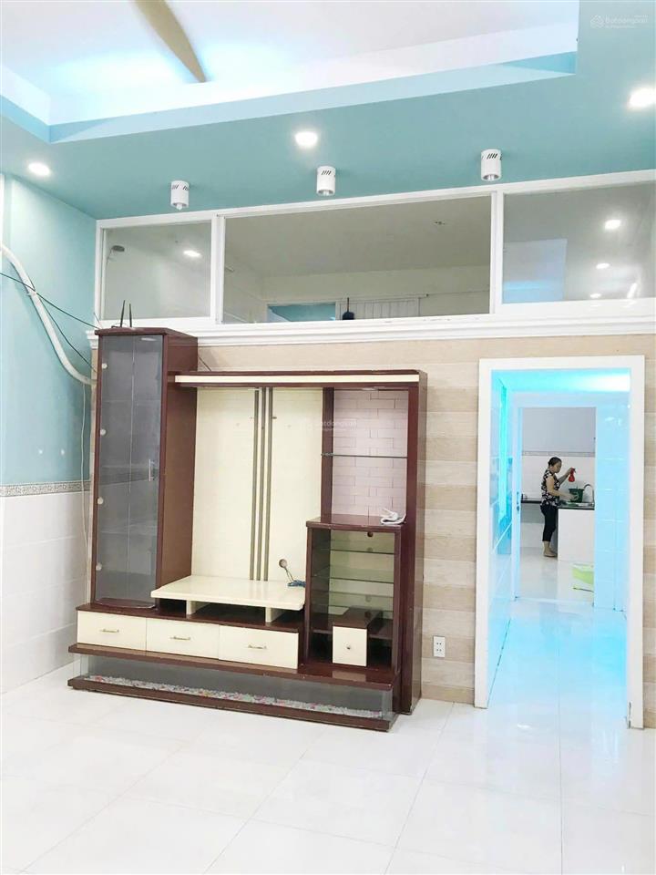 Giảm mạnh 800tr bán căn shophouse kinh doanh tốt đường lê văn sỹ, phú nhuận  shr giá 4,3 tỷ (tl)