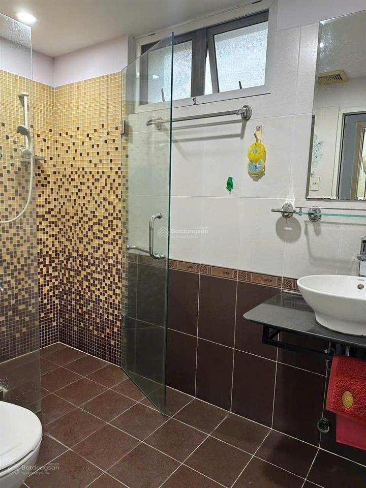 Bán nhanh chcc central garden 2pn, 2wc  võ văn kiệt, p.cô giang, q.1  dt 76,5m2  shr giá 5,9 tỷ