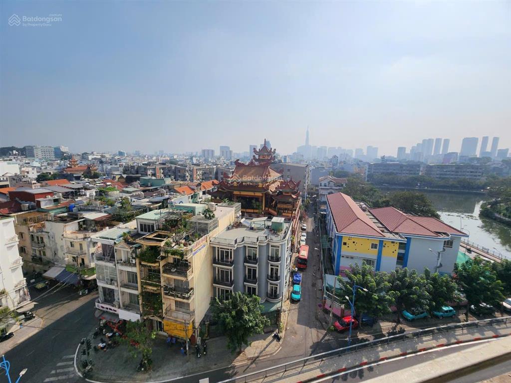 Hiếm! căn hộ view sông miếu nổi, giá chỉ 3,7 tỷ