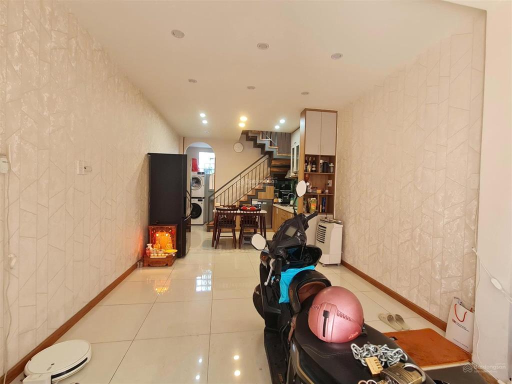 Gấp  nhà hẻm xe tải gò vấp  giá chỉ 4,3 tỷ