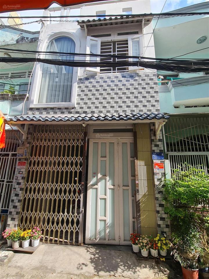 Gấp  nhà hẻm xe tải gò vấp  giá chỉ 4,3 tỷ