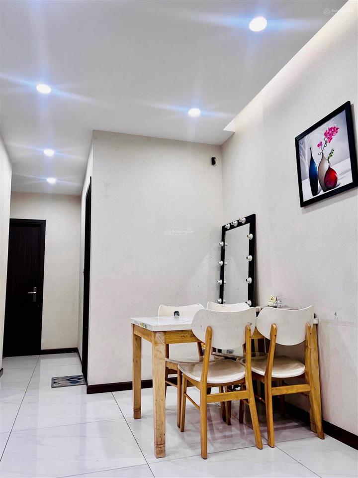 Hot! căn hộ res 11 q.11 giá tốt hiếm có  2pn  gần đầm sen  mua ở hay đầu tư đều đẹp  view đẹp.