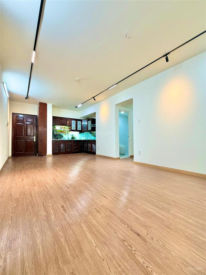 Hiếm! căn góc 3pn, 3wc chung cư bàu cát 2  dtsd 105m  5,35 tỷ tl