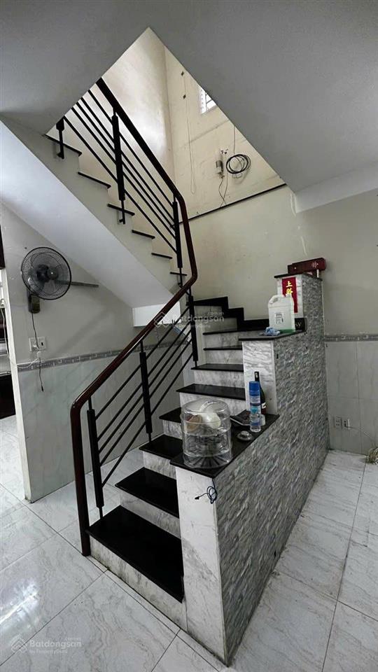 Giảm mạnh 300tr, giá chỉ còn 6,9tỷ (tl)  bán đất tặng nhà 2 tầng  hẻm xe hơi bình thạnh!