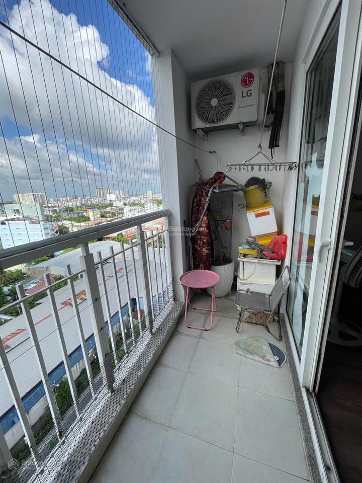 Giảm sốc 500 triệu  bán căn hộ carina  dt 103,6m  chỉ còn 3,9 tỷ  sổ hồng đầy đủ.