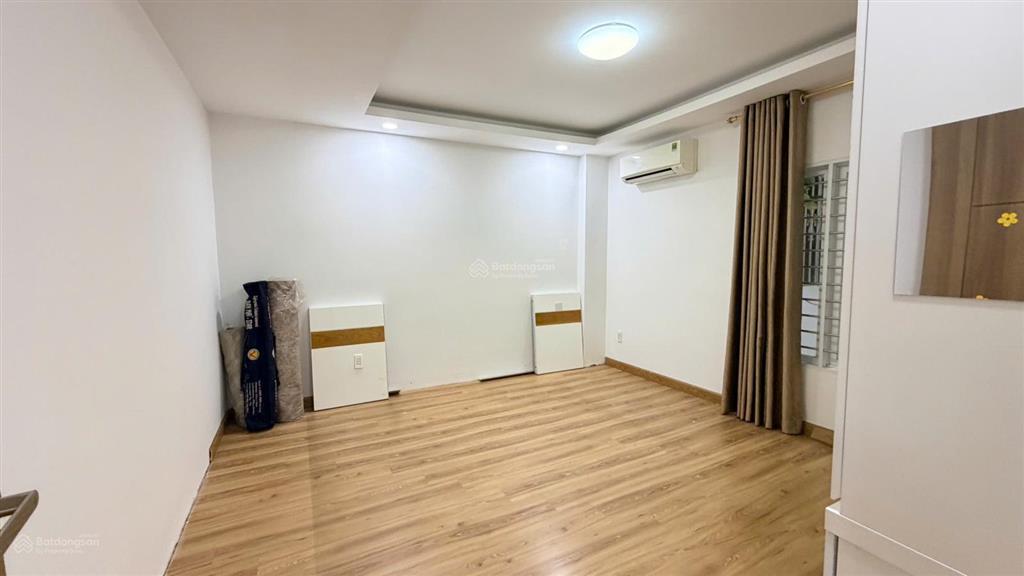 Giá gây sốc! căn hộ 3pn quận 4  89m2  full nội thất  sổ hồng riêng  chỉ 4,3 tỷ (tl)