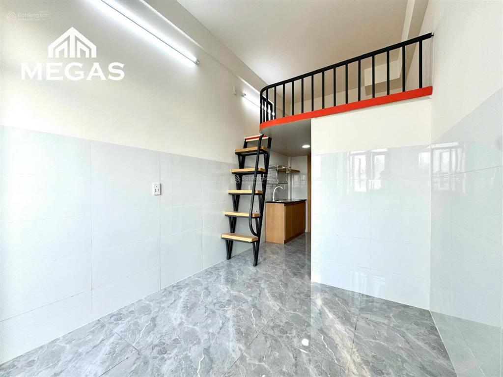 Duplex mới ban công riêng  rộng 30m2 tô ký, quận 12