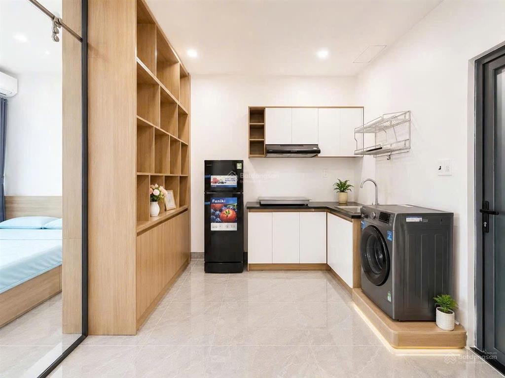 Cho thuê căn hộ dịch vụ 1pn + 1pk, ban công riêng full nội thất ngay vườn lài an phú đông