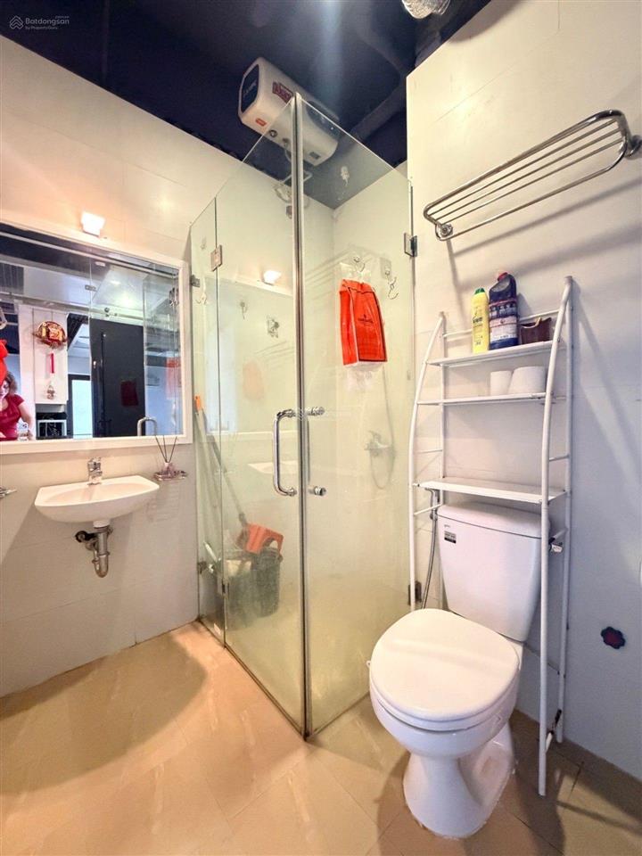  toà nhà chung cư lạc hồng westlake thuộc phú thượng  full nội thất  dòng tiền 12 triệu/tháng.