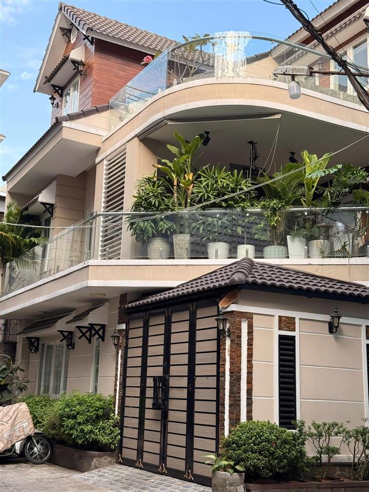 Bán nhà riêng 81m2 tại ông ích khiêm, phường 5, quận 11, tp.hcm chính chủ thương lượng