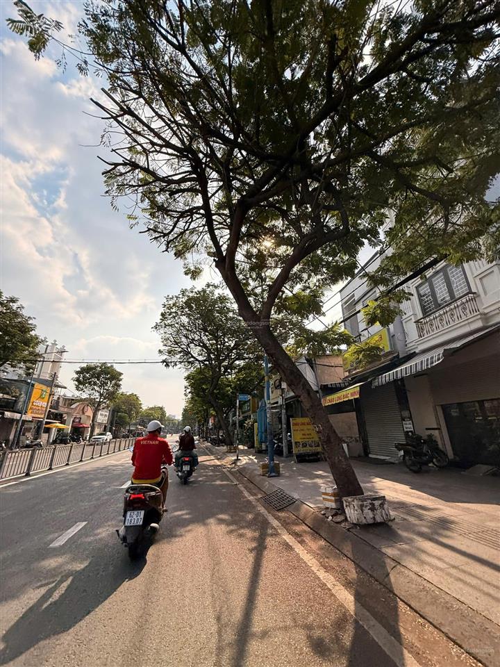 Bán nhà hxh ngay âu cơ, giáp bàu cát ở ngay nhỉnh 8 tỷ thương lượng