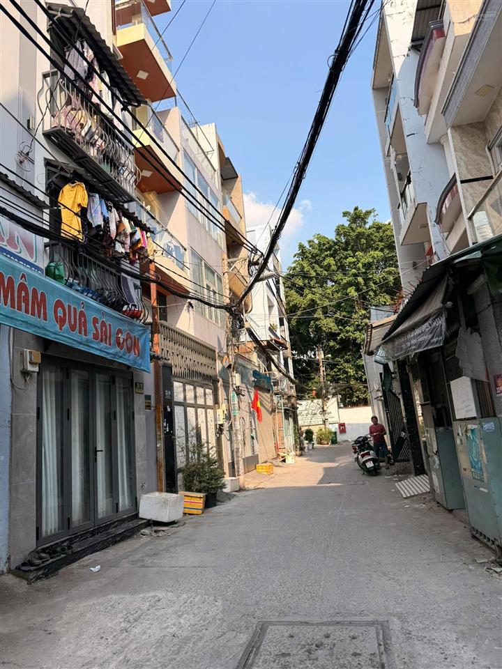 Bán nhà hxh ngay âu cơ, giáp bàu cát ở ngay nhỉnh 8 tỷ thương lượng