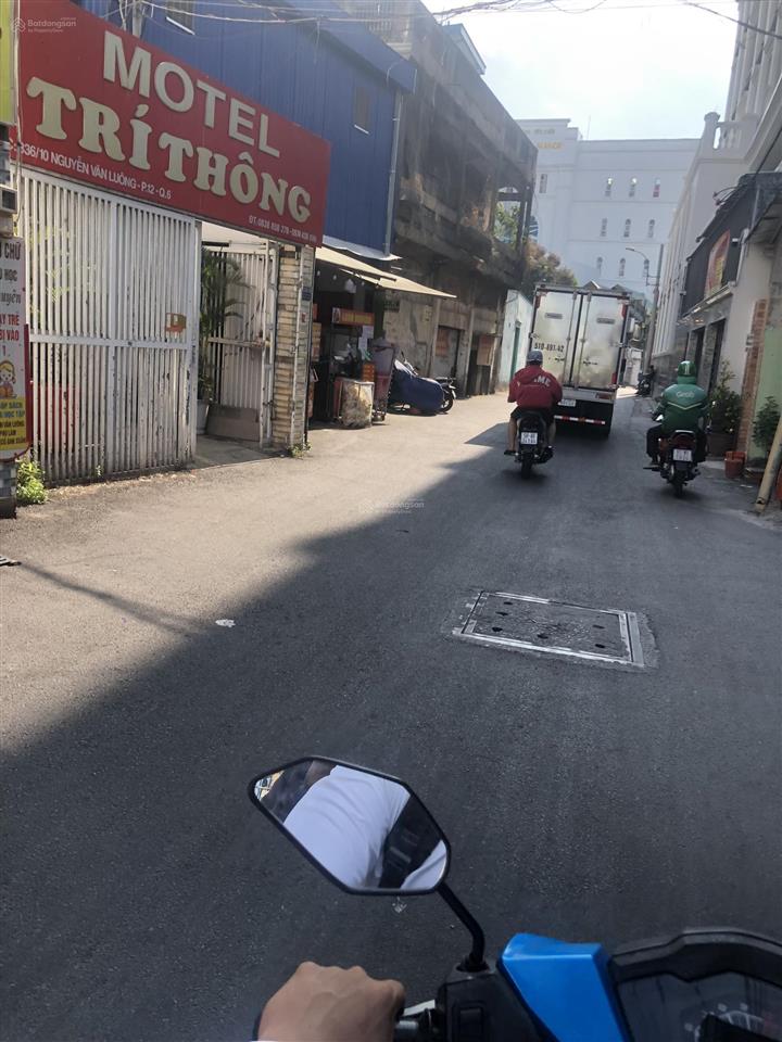 Chủ gáp bángần mt nguyễn văn luông  q.6  xe hơi vô nhà  gần vòng xoay phú lâm  70m2