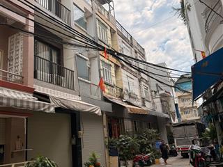 Chủ gáp bángần mt nguyễn văn luông  q.6  xe hơi vô nhà  gần vòng xoay phú lâm  70m2