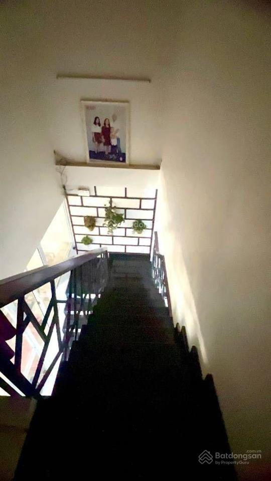 Chủ gáp bángần mt nguyễn văn luông  q.6  xe hơi vô nhà  gần vòng xoay phú lâm  70m2