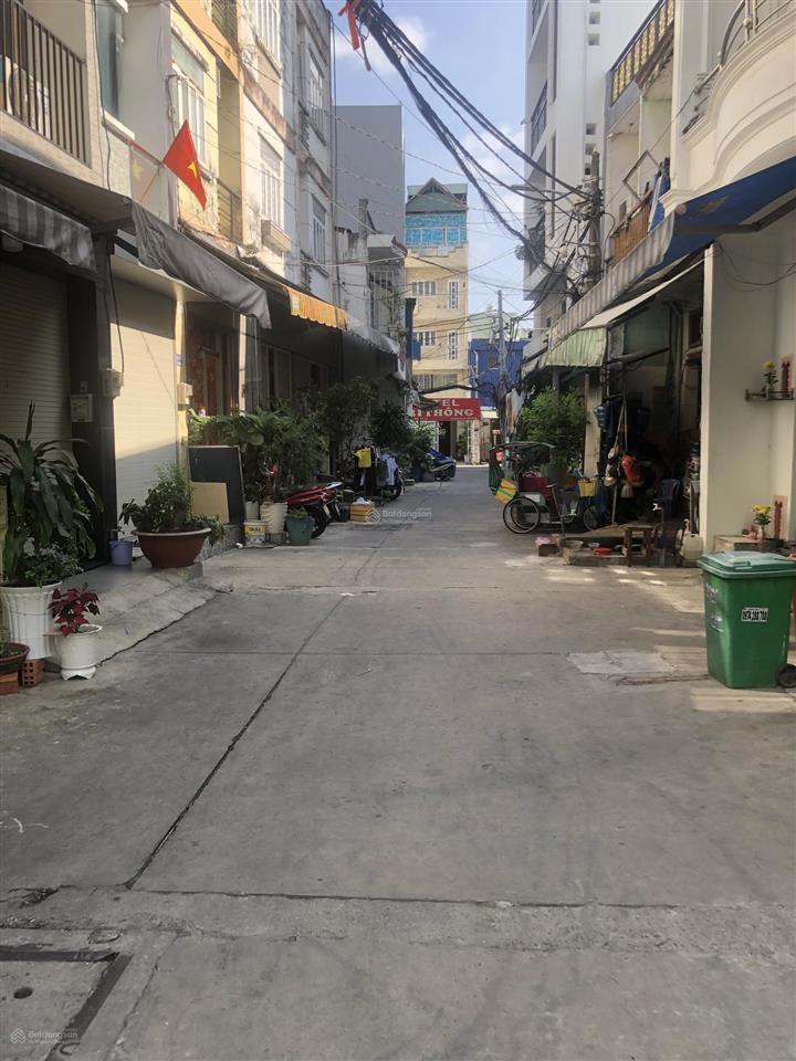 Chủ gáp bángần mt nguyễn văn luông  q.6  xe hơi vô nhà  gần vòng xoay phú lâm  70m2