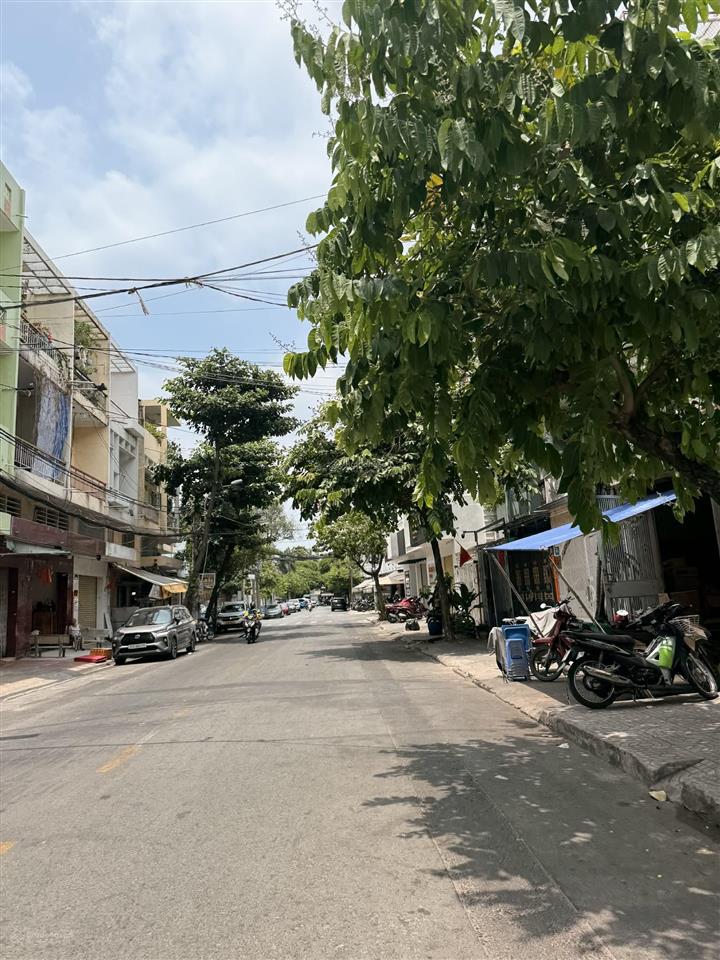 Bán nhà mặt phố tại cư xá bình thới,lãnh binh thăng,giá tốt