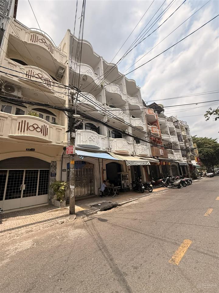 Bán nhà mặt phố tại cư xá bình thới,lãnh binh thăng,giá tốt